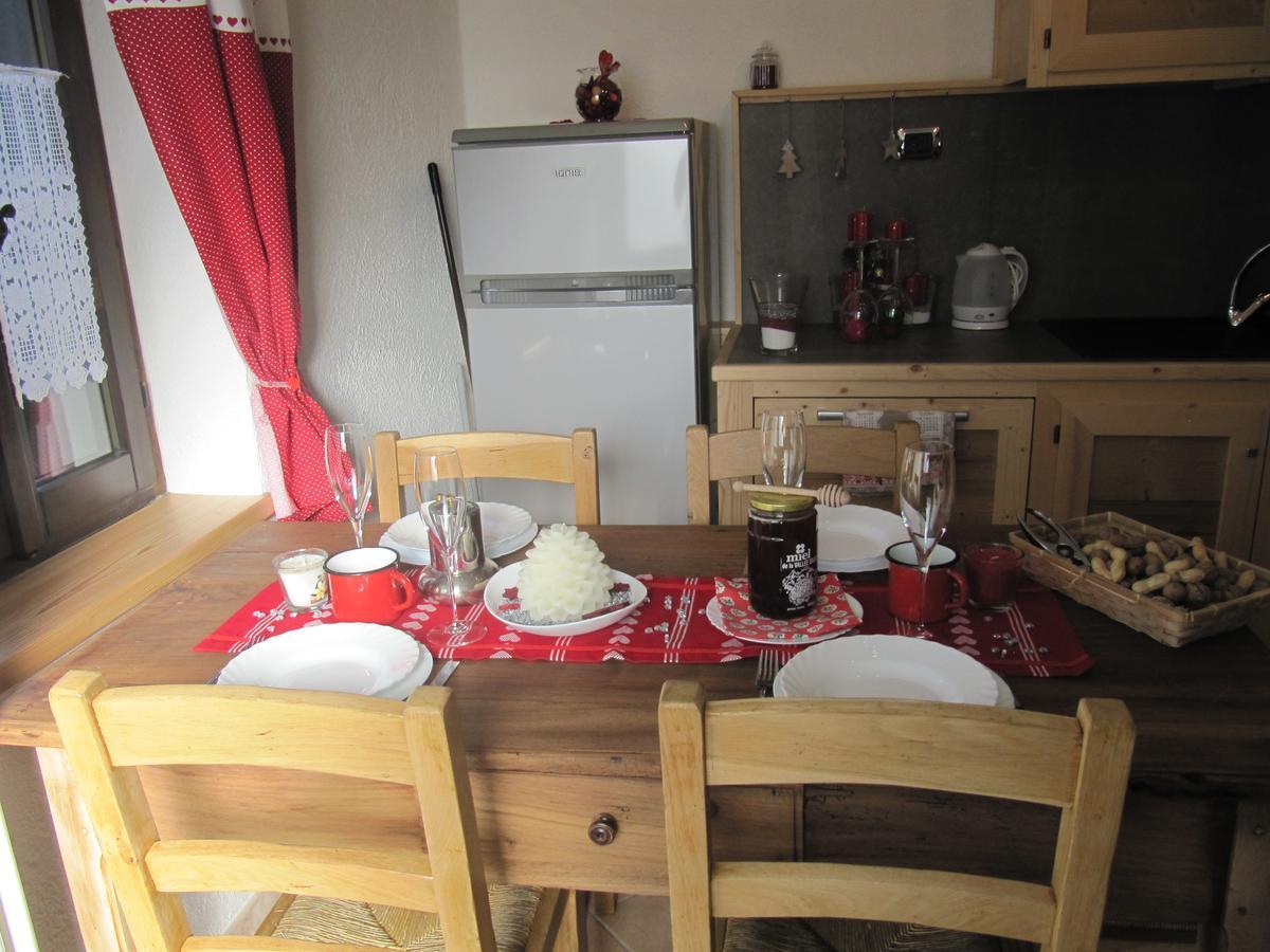 Maison Des Abeilles Vda Gressan N 0028 Buitenkant foto